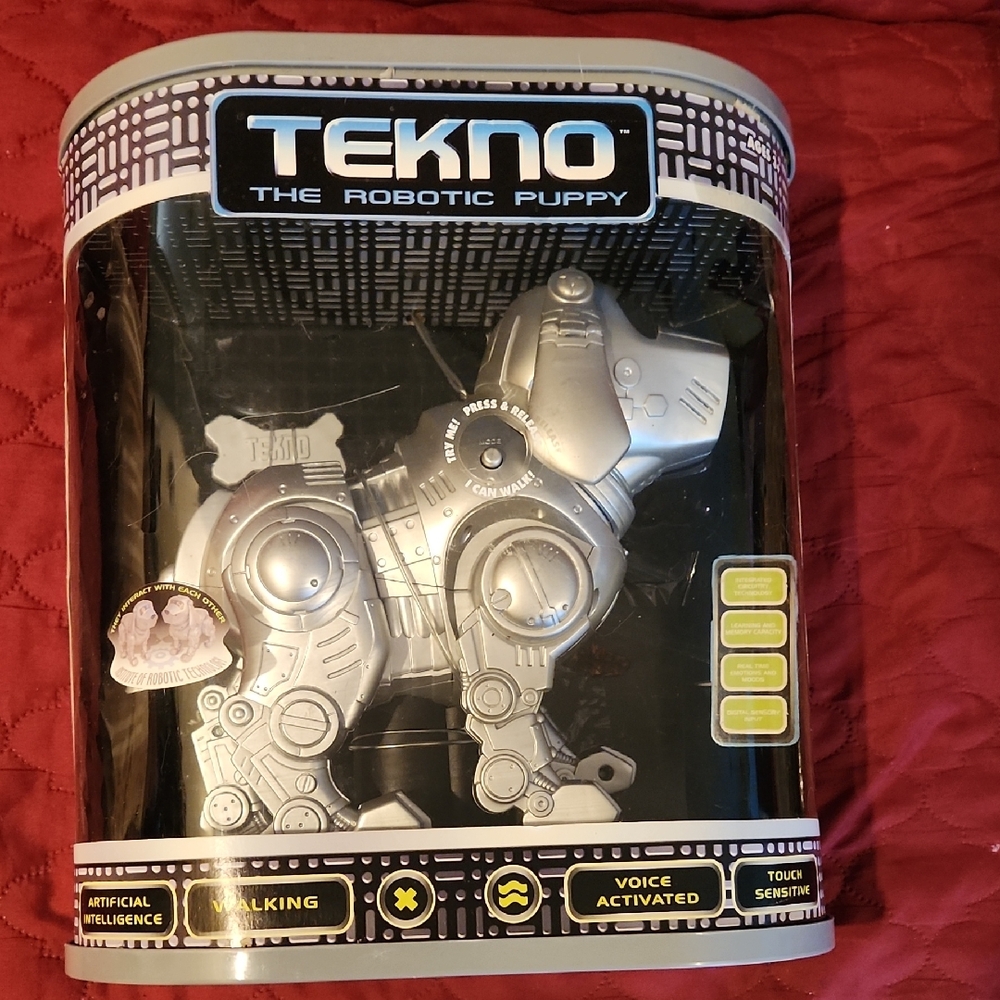 NIB Tekno The Robotic Newborn Puppy - Silver